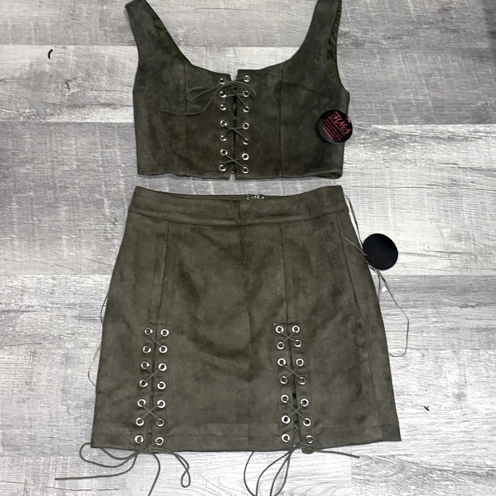 Green suede two piece skirt set from hot Miami styles size small